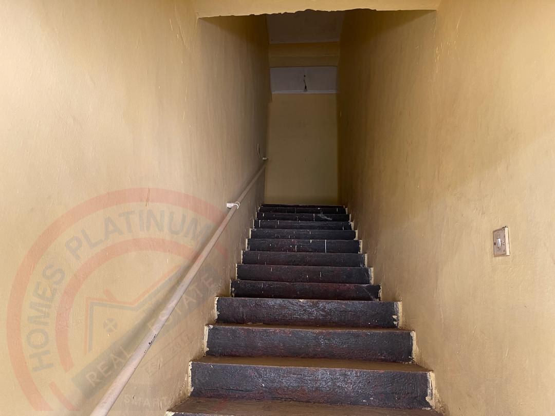 REDUCED TO SELL: Commercial Property in Livingstone