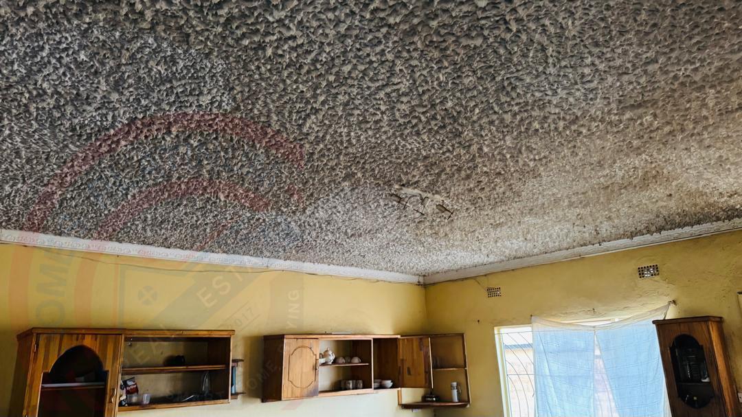 Spacious 3-bedroom house for sale in Livingstone