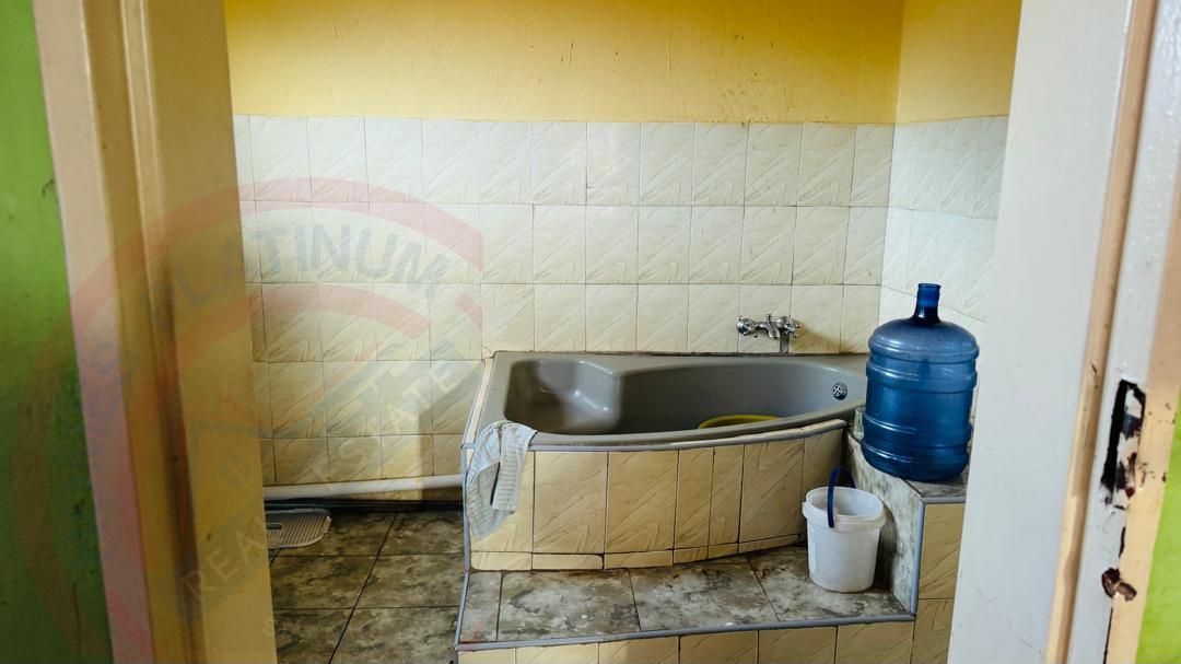 Spacious 3-bedroom house for sale in Livingstone