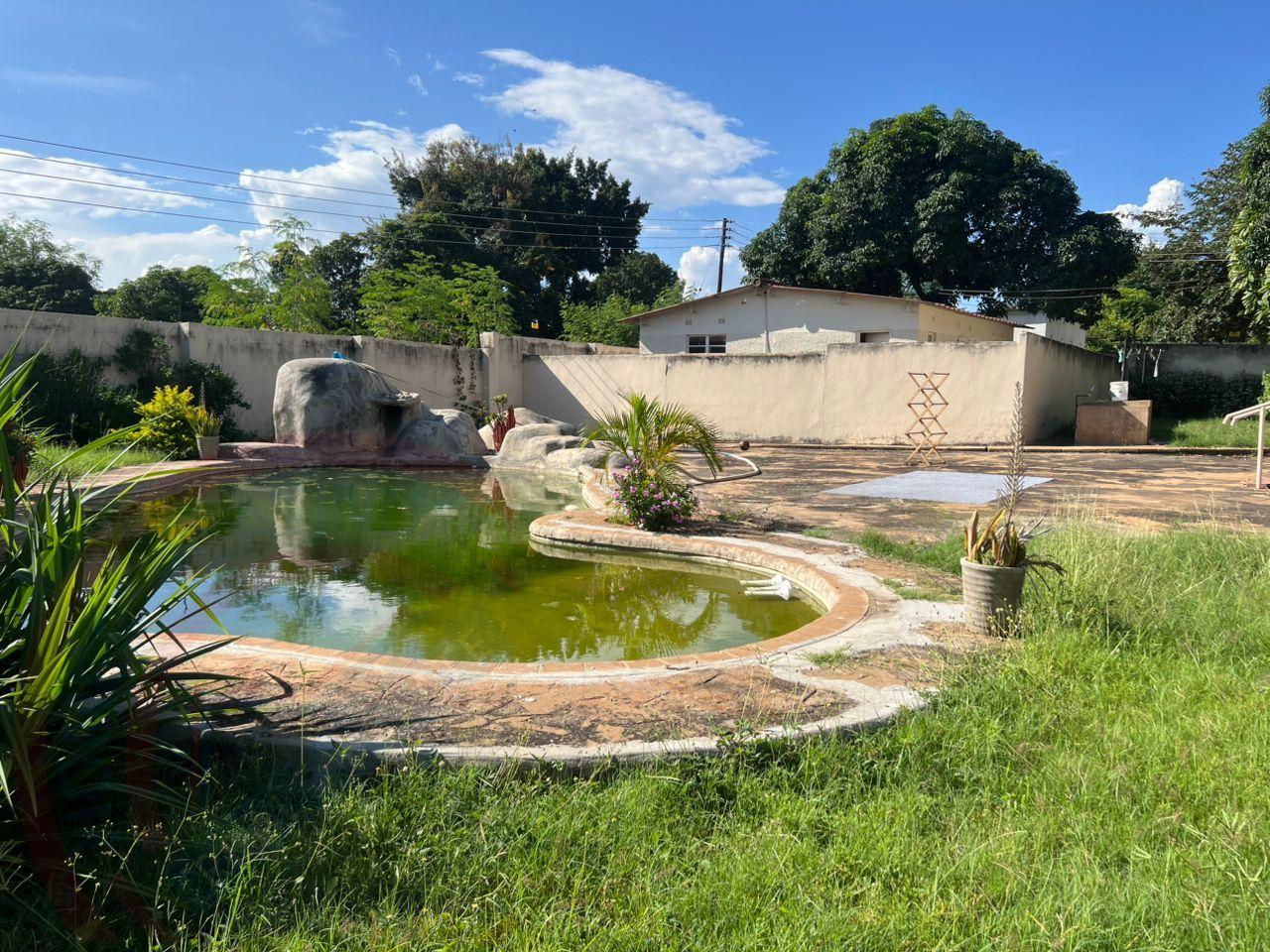 4 Bed House with En-suite for Rent in Livingstone