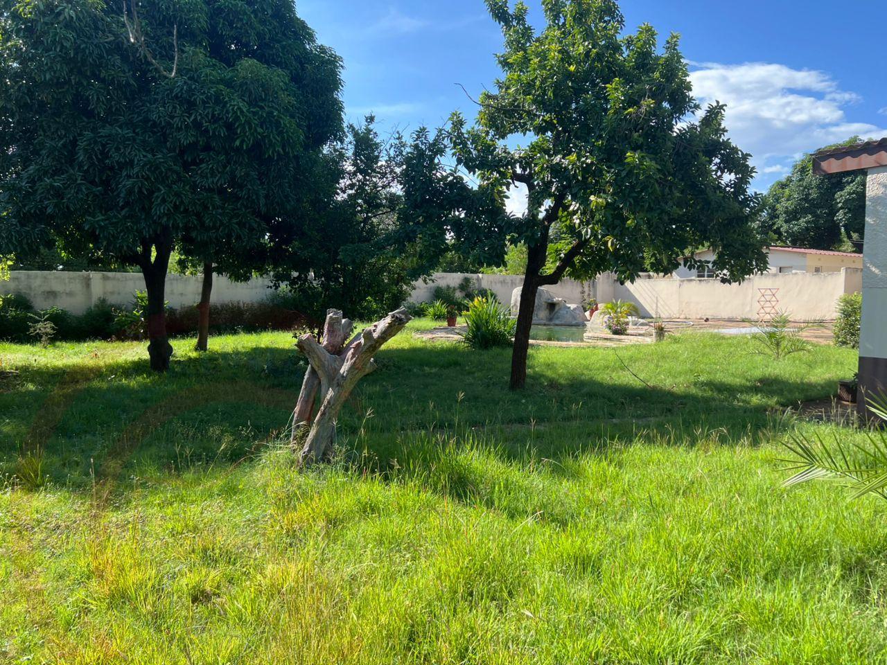 4 Bed House with En-suite for Rent in Livingstone