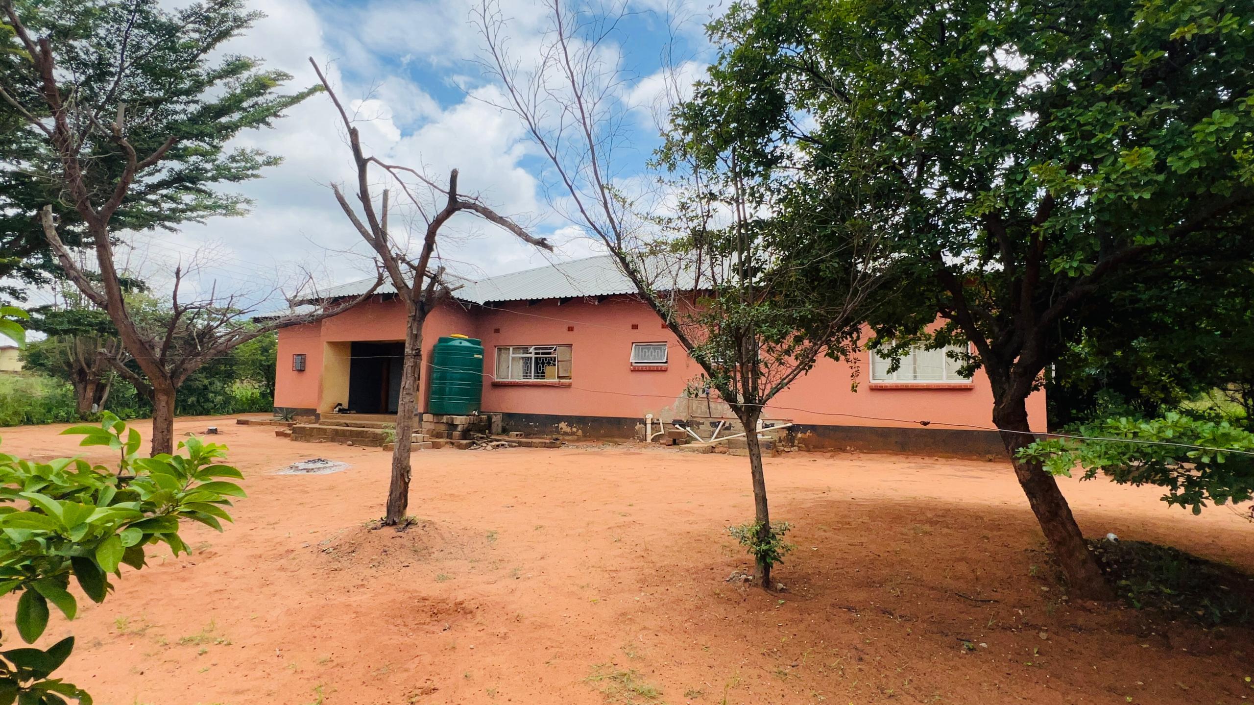 4 bedroom House for Sale in Highlands - Livingstone