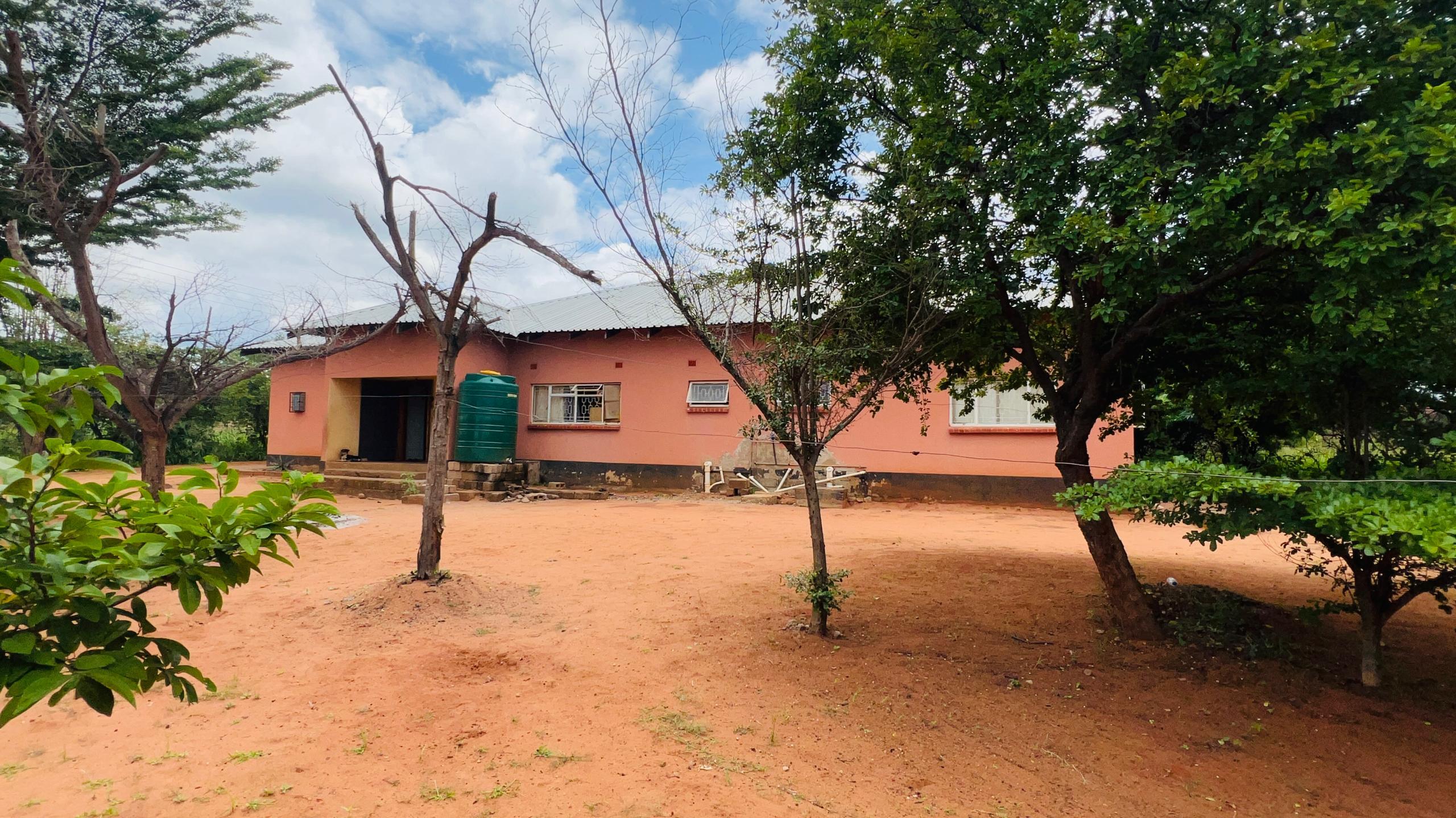 4 bedroom House for Sale in Highlands - Livingstone